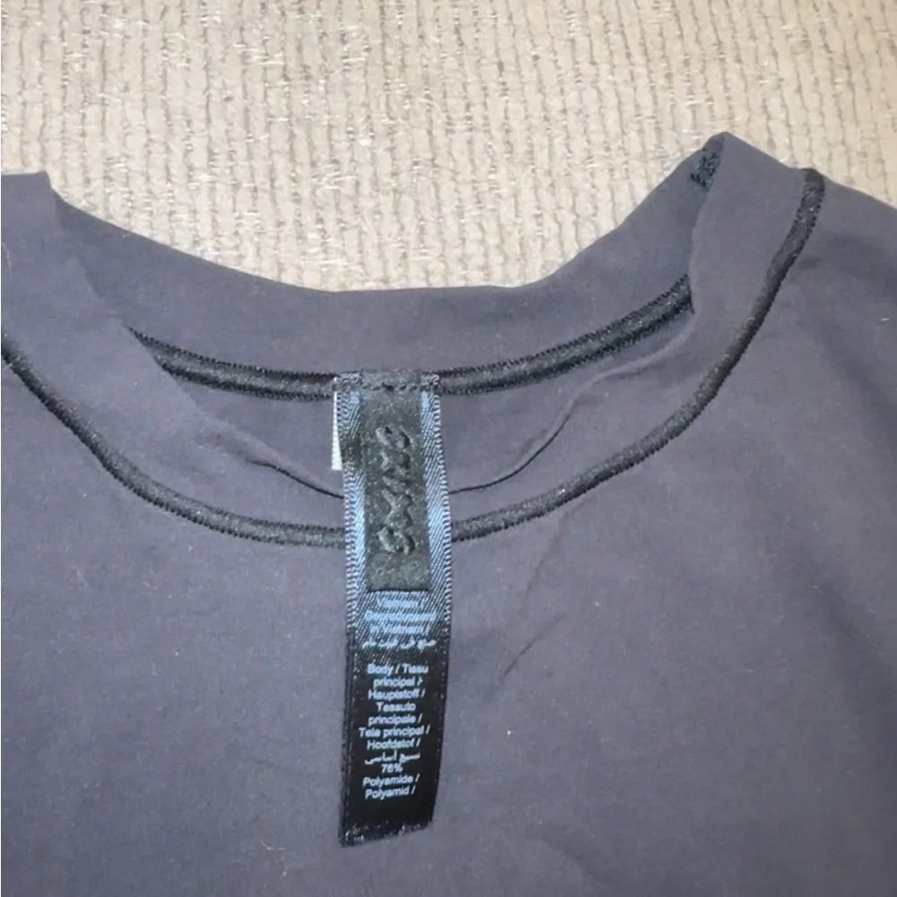 SKIMS Black Bodycon Tee - Picture 2 of 5